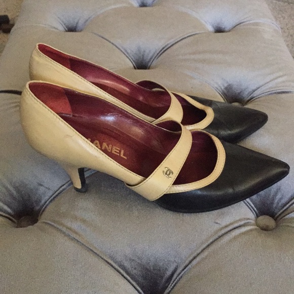 CHANEL Shoes - Chanel Tan Black Leather Mary Jane Style Heels 38